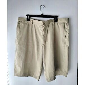 NIKE MEN'S GOLF 40" FLAT FRONT DRI-FIT STANDARD FIT GOLF SHORTS 897914 235 KHAKI